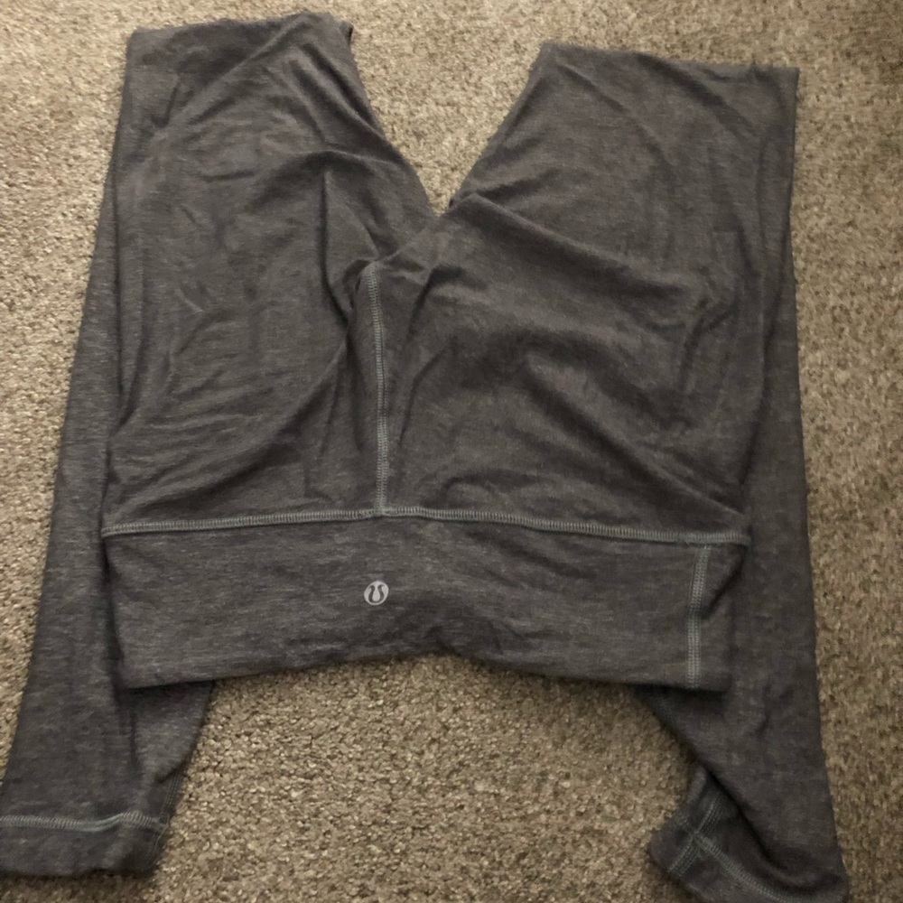 Lululemon leggings.